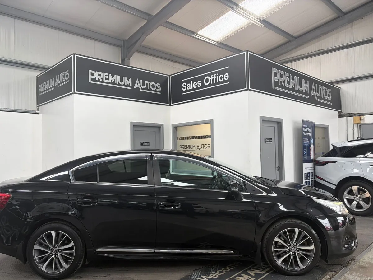 Toyota Avensis 2016. 2.2D4D. SOL - Image 2