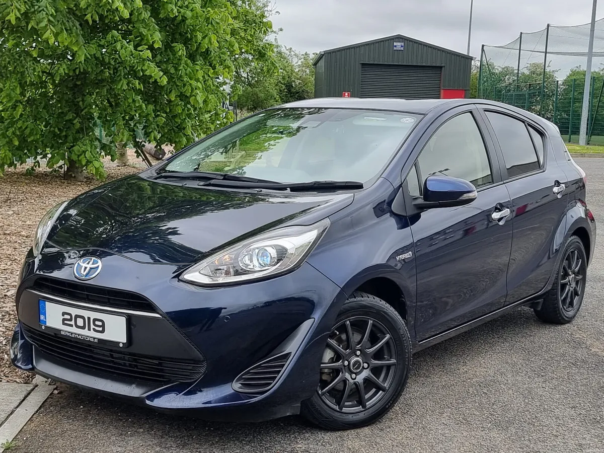 2019 TOYOTA AQUA HYBRID AUTO 1 YR WARRANTY €12,900 - Image 2