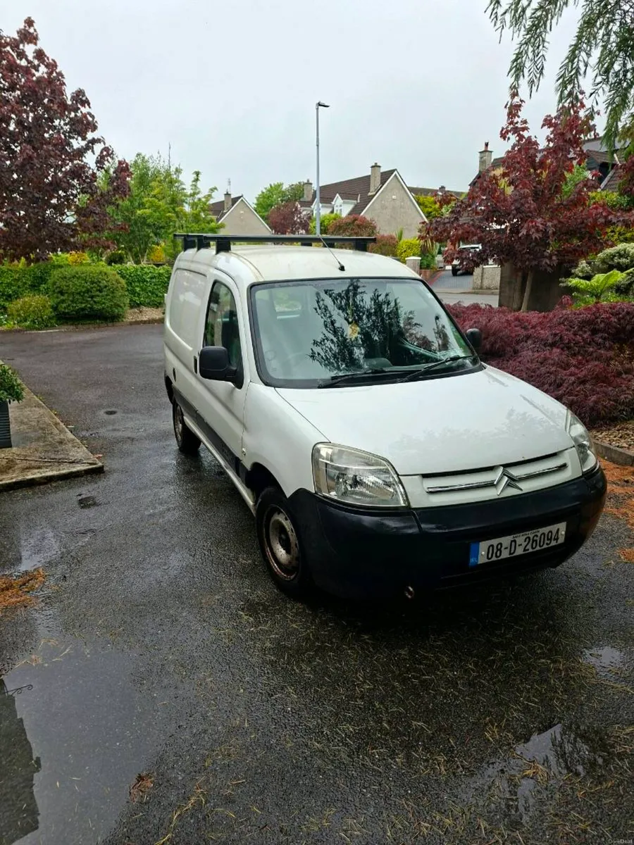 Car - Image 1
