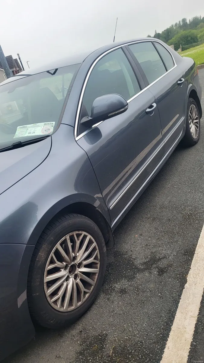 Skoda Superb 2009 - Image 1