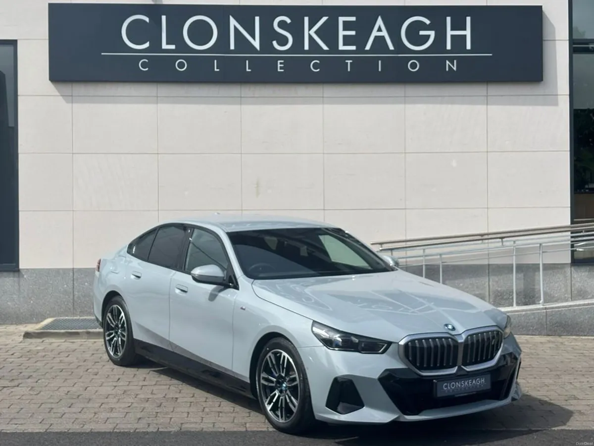 BMW i5 EDRIVE40 M SPORT - Image 1