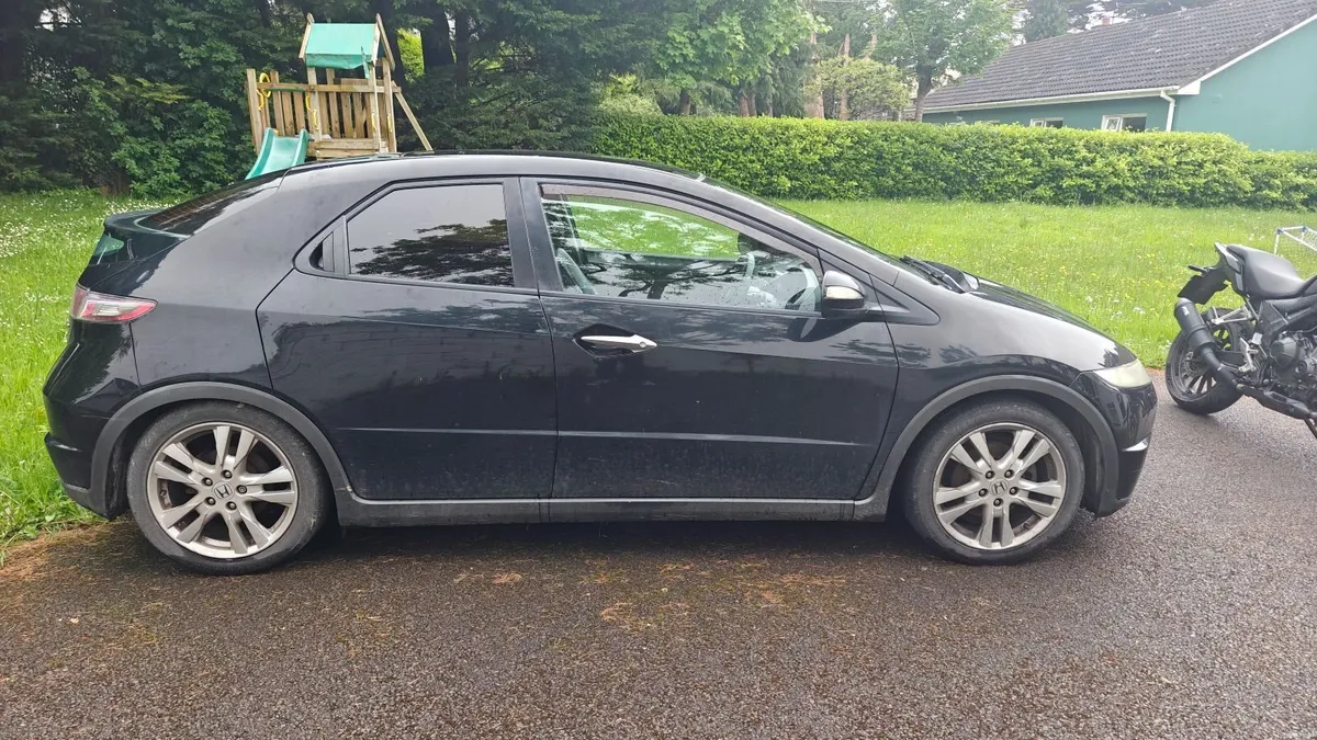 Honda Civic 2009 - Please read description - Image 2