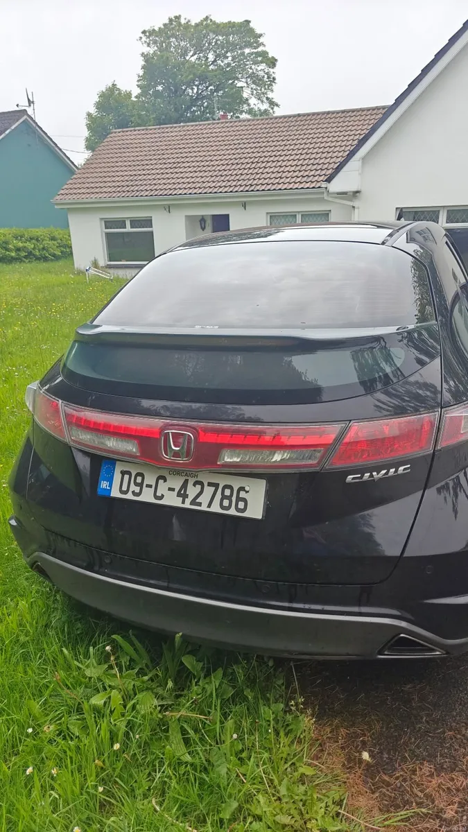 Honda Civic 2009 - Please read description - Image 4