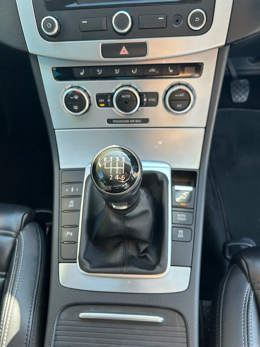 Volkswagen CC R-Line 174HP Sport - Image 5