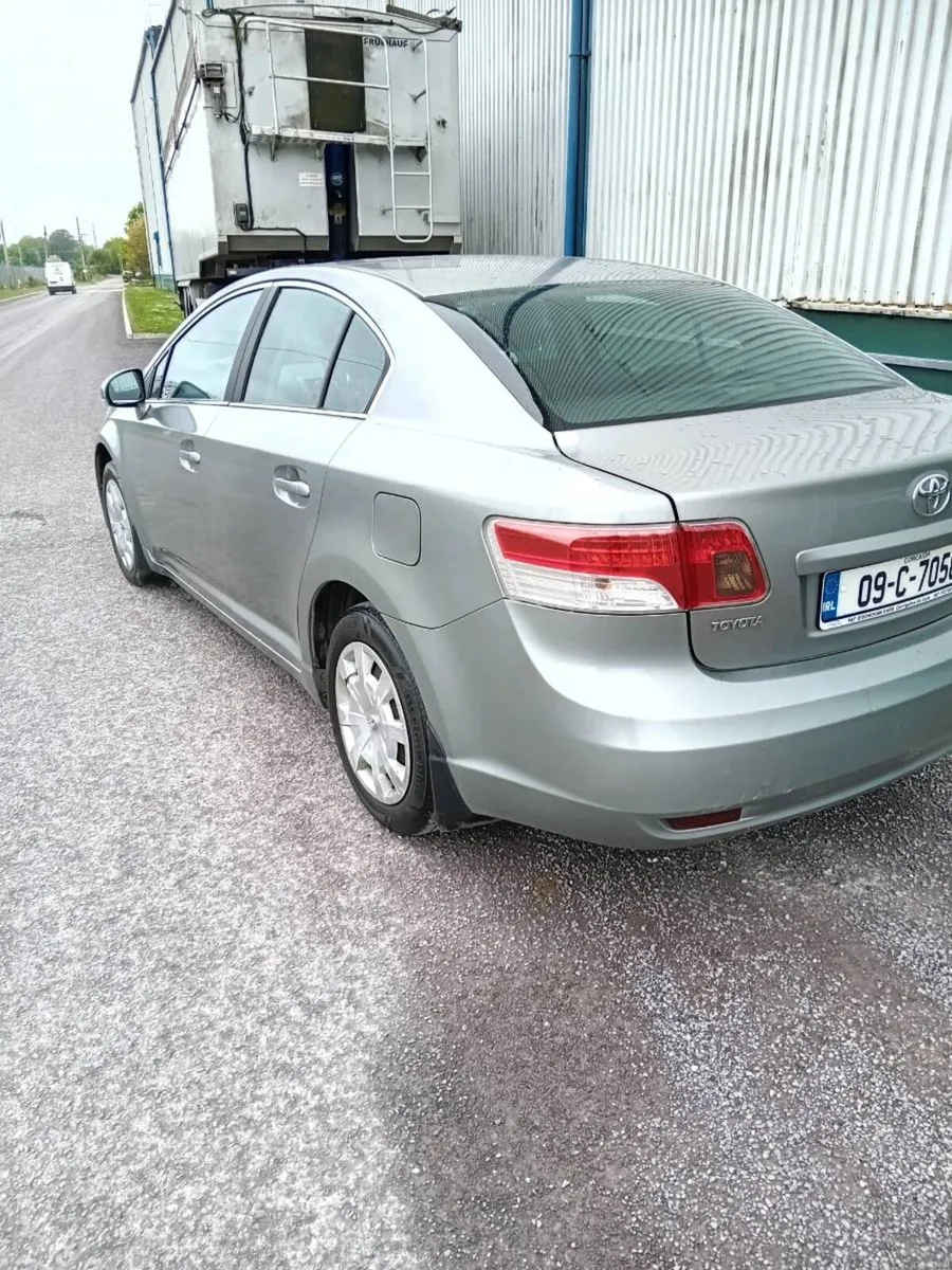 Toyota Avensis - Image 3