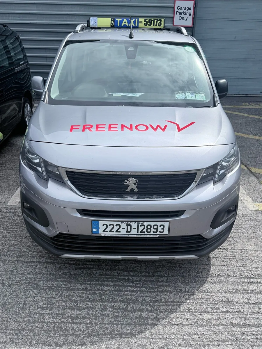 Taxi 7 Seater Ready to Go - Image 3