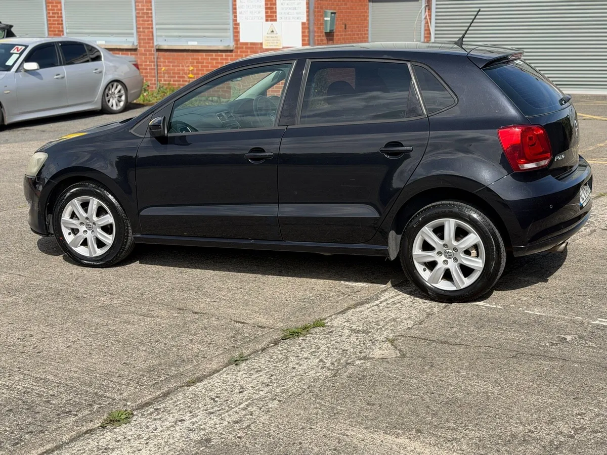 Volkswagen Polo MK V Automatic 1.2 TSI (NCT/TAX) - Image 4