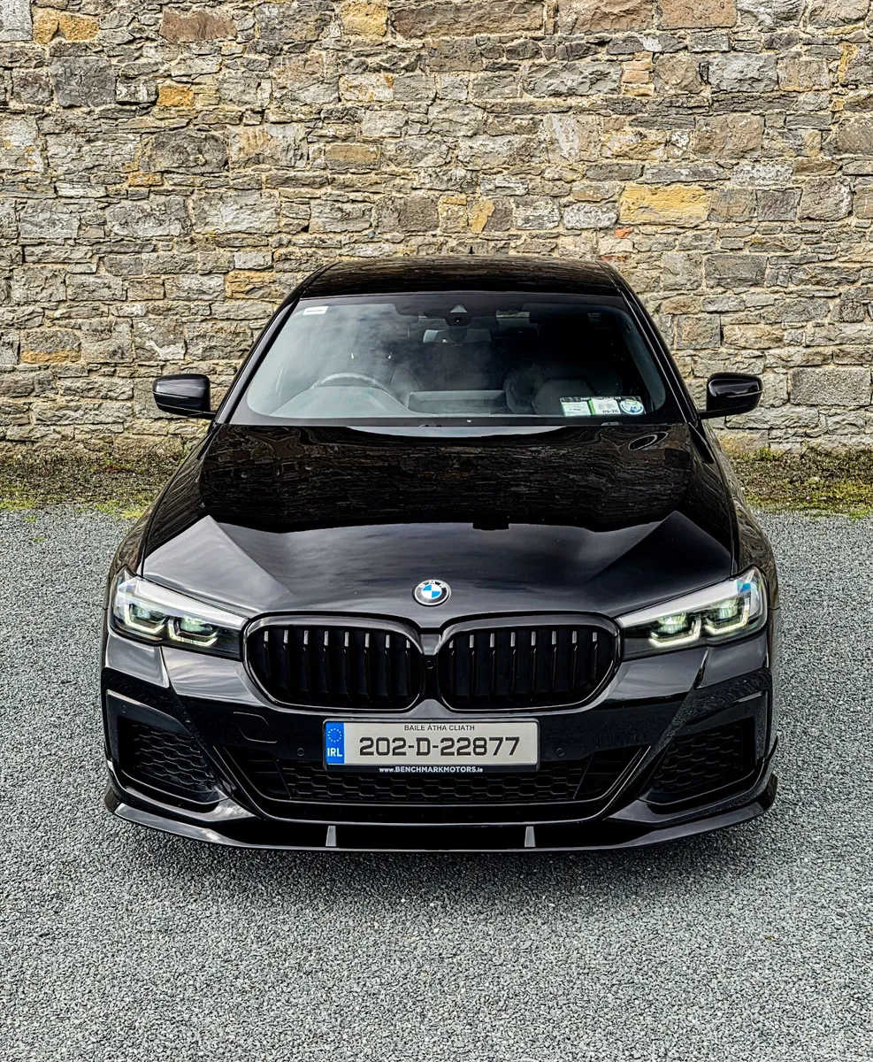 BMW 520d LCI Model 5 Series  2020 - Image 6