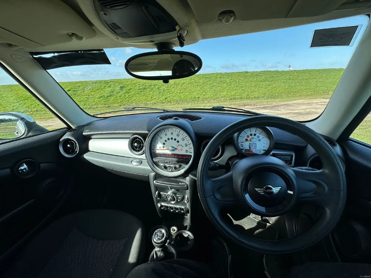 Mini Cooper 2012 - Image 3