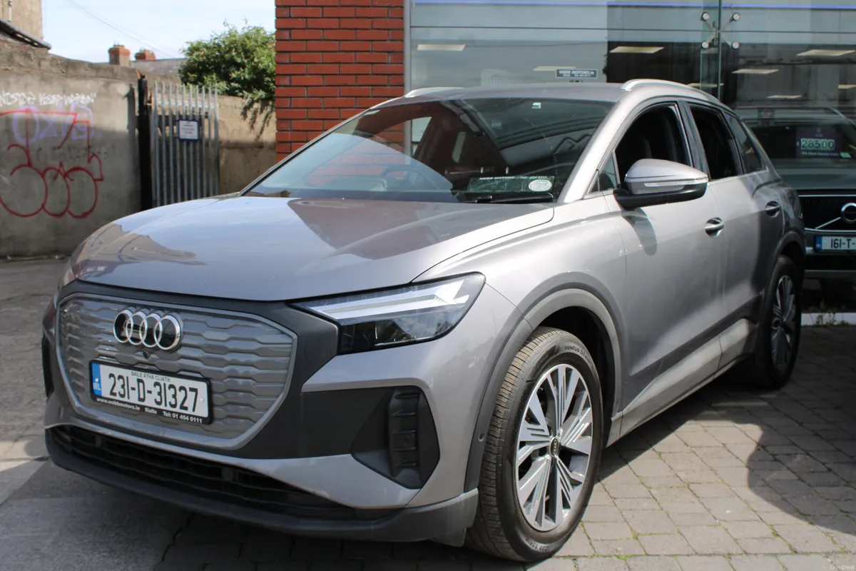 Q4 E-TRON - ADVANCE - 1 OWNER - FULL AUDI HISTORY - Image 4