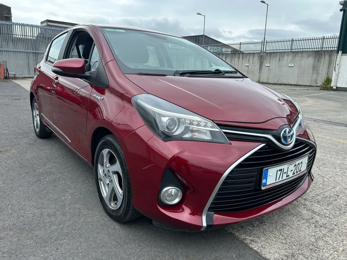 171 Toyota Yaris  HYBRID new ty  nct05/28 tax01/27 - Image 2