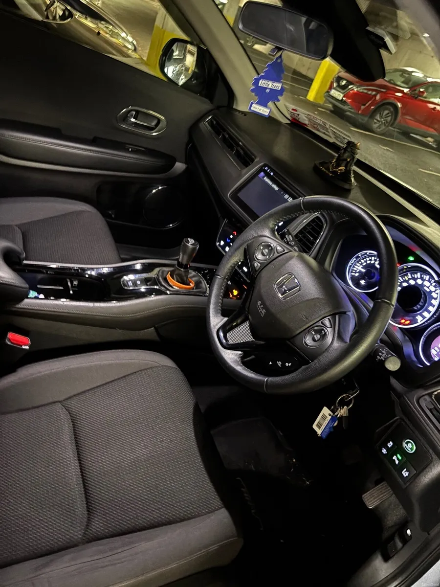 Honda HR-V 2021 - Image 1