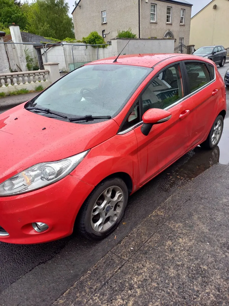 Ford Fiesta Zetec - Image 1