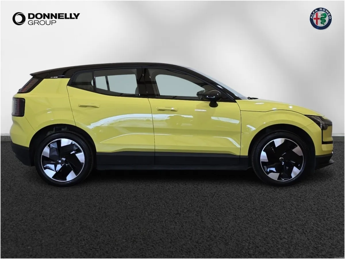 Volvo Ex30 Ex30 Estate Plus - Image 3