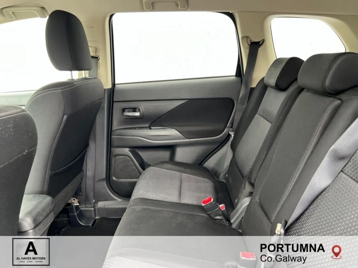 Mitsubishi Outlander 2.2 DI-D 150PS 6MT 4WD 7-Seat - Image 6
