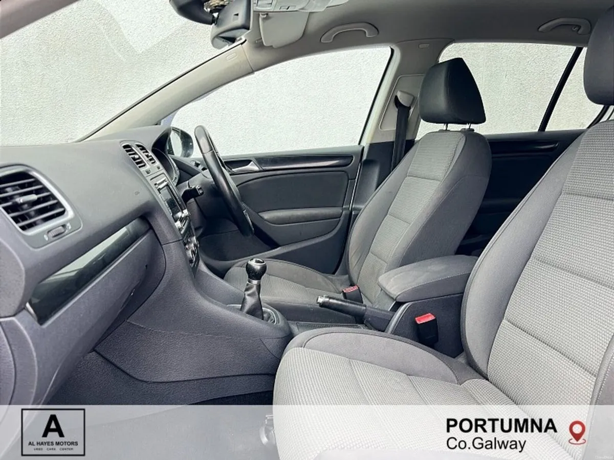 Volkswagen Golf 1.6 TDI 105BHP BLUEMOTION - Image 4