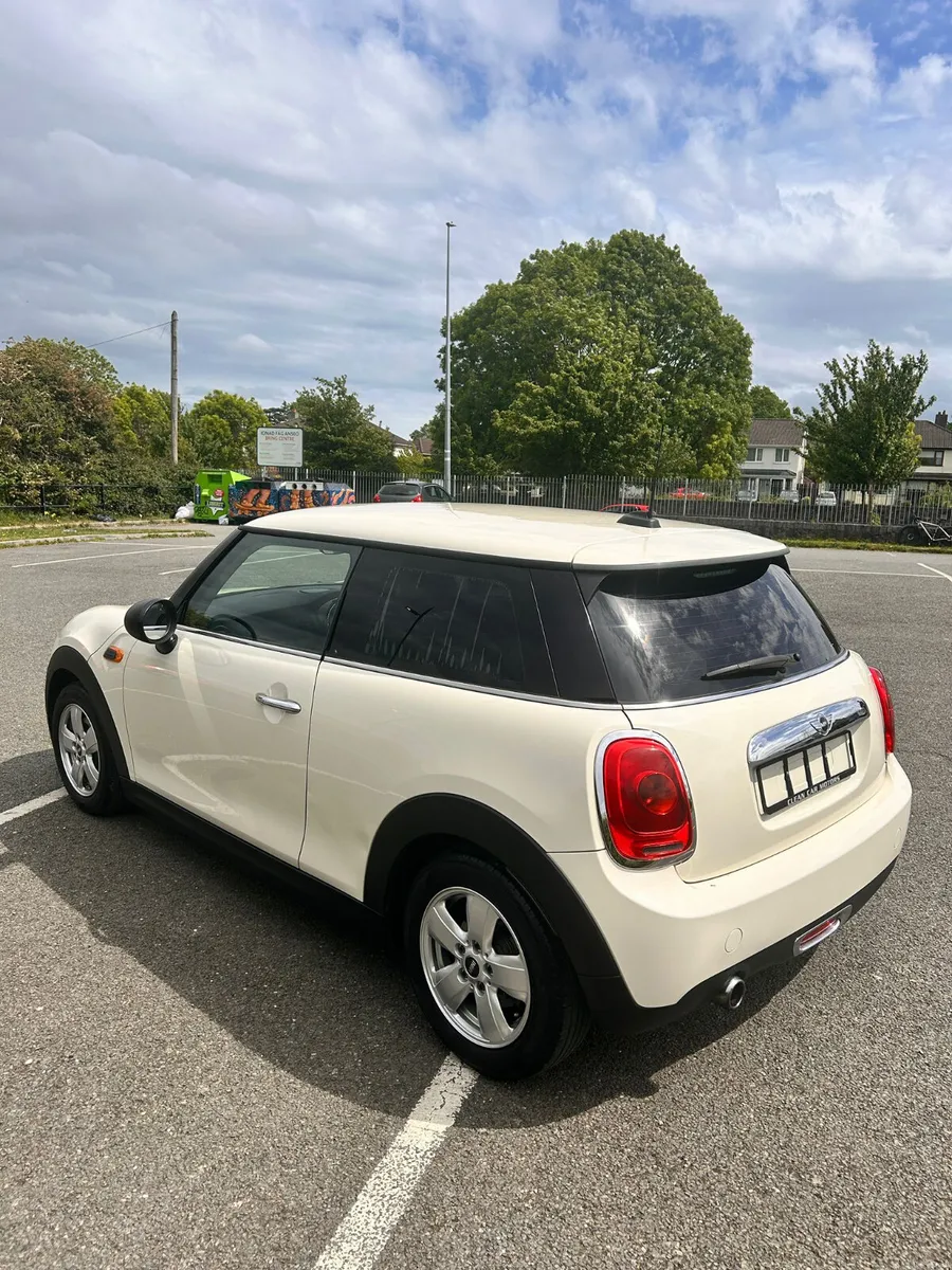 MINI 2015 1.2 PETROL AUTOMATIC - Image 6