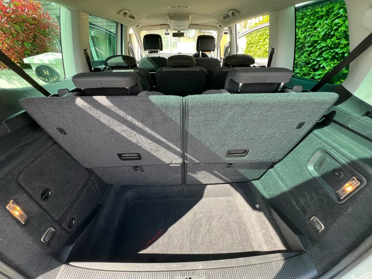 Volkswagen Sharan 2015 - Image 4