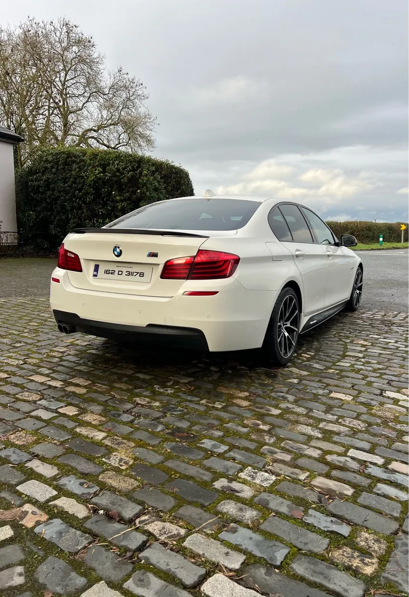 2016 BMW 520d M SPORT LCI - Image 3