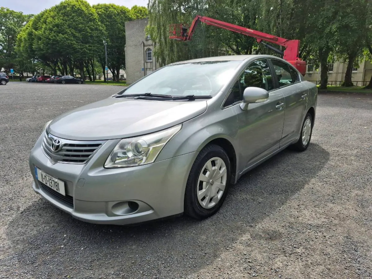 2011 Toyota Avensis 2.0 D-4D - Image 3