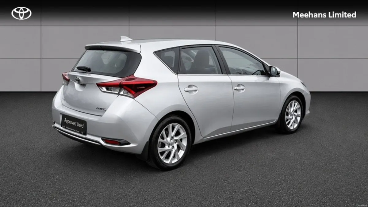 Toyota Auris AURIS 1.4D-4D LUNA - Image 2