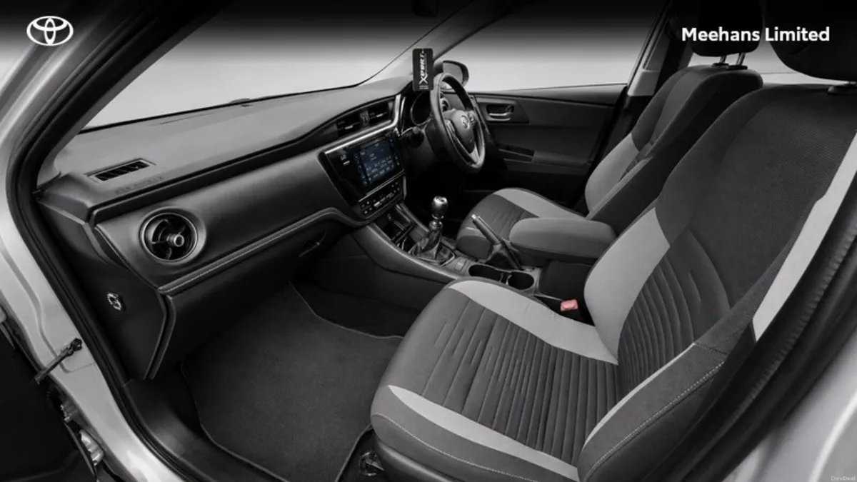 Toyota Auris AURIS 1.4D-4D LUNA - Image 6