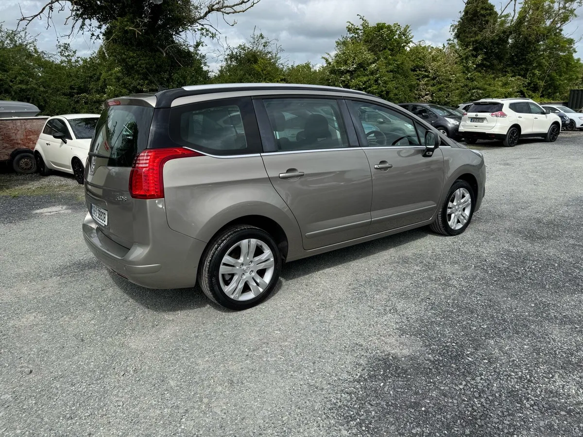 Peugeot 5008 1.6HDi..7 seat..NEW NCT/Low Klms - Image 3