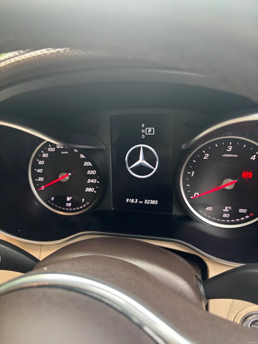 Mercedes-Benz GLC 2020 - Image 3