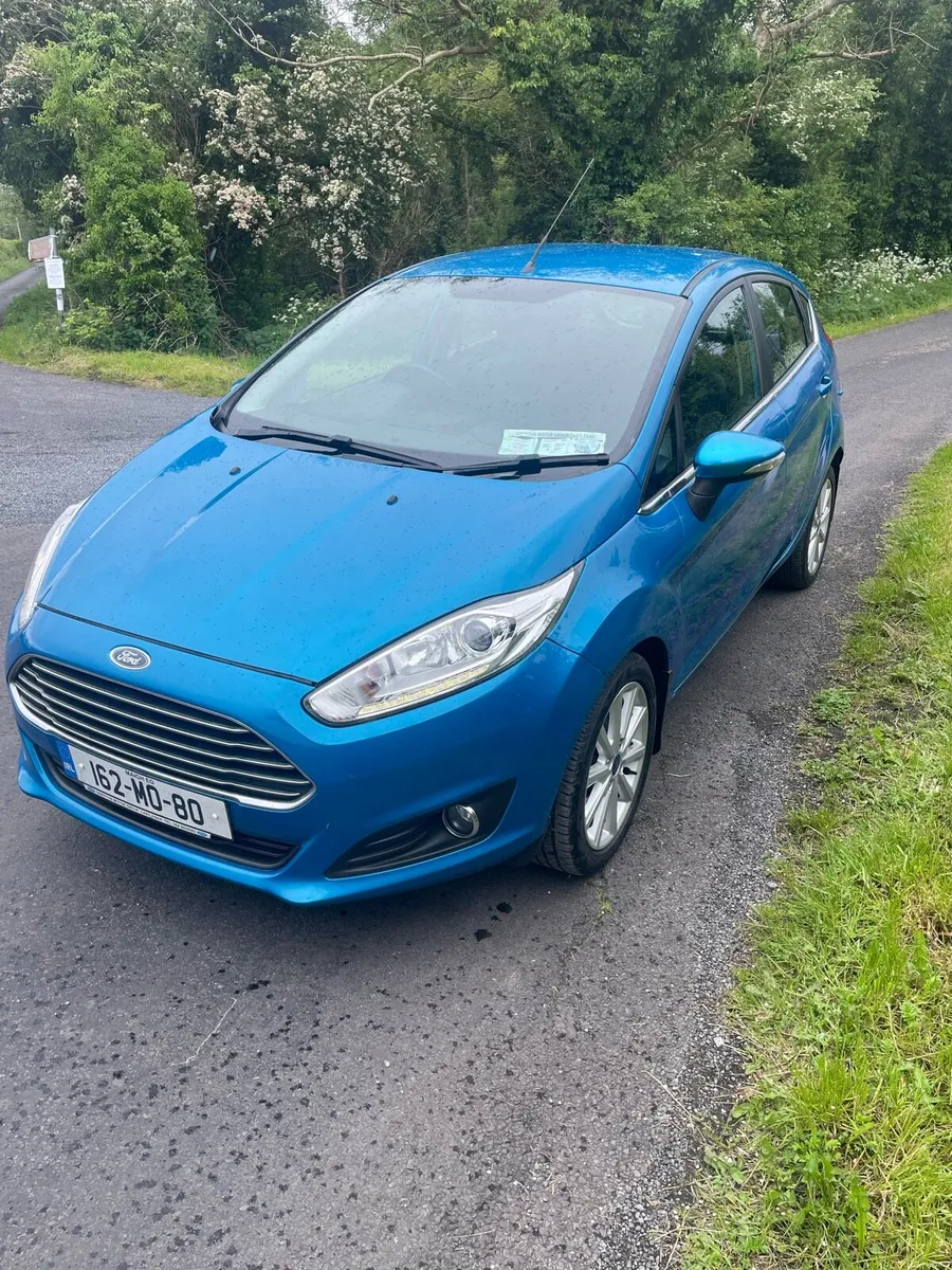 Ford fiesta - Image 2