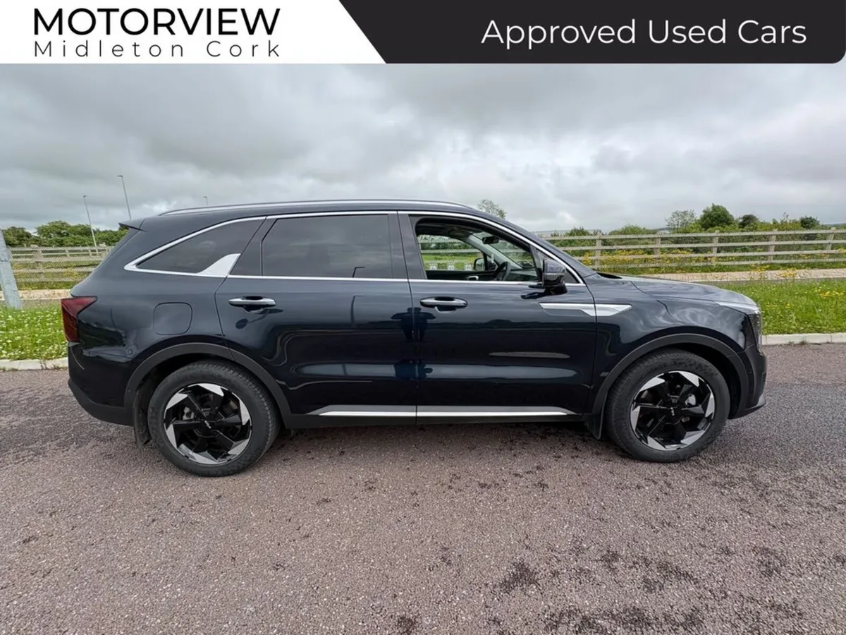 Kia Sorento Phev PE SEM 5DR Auto, - Image 2