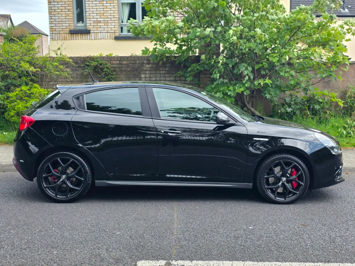 Alfa Romeo Giulietta Alfa 1.6jtd 120HP Sprint 5DR - Image 2