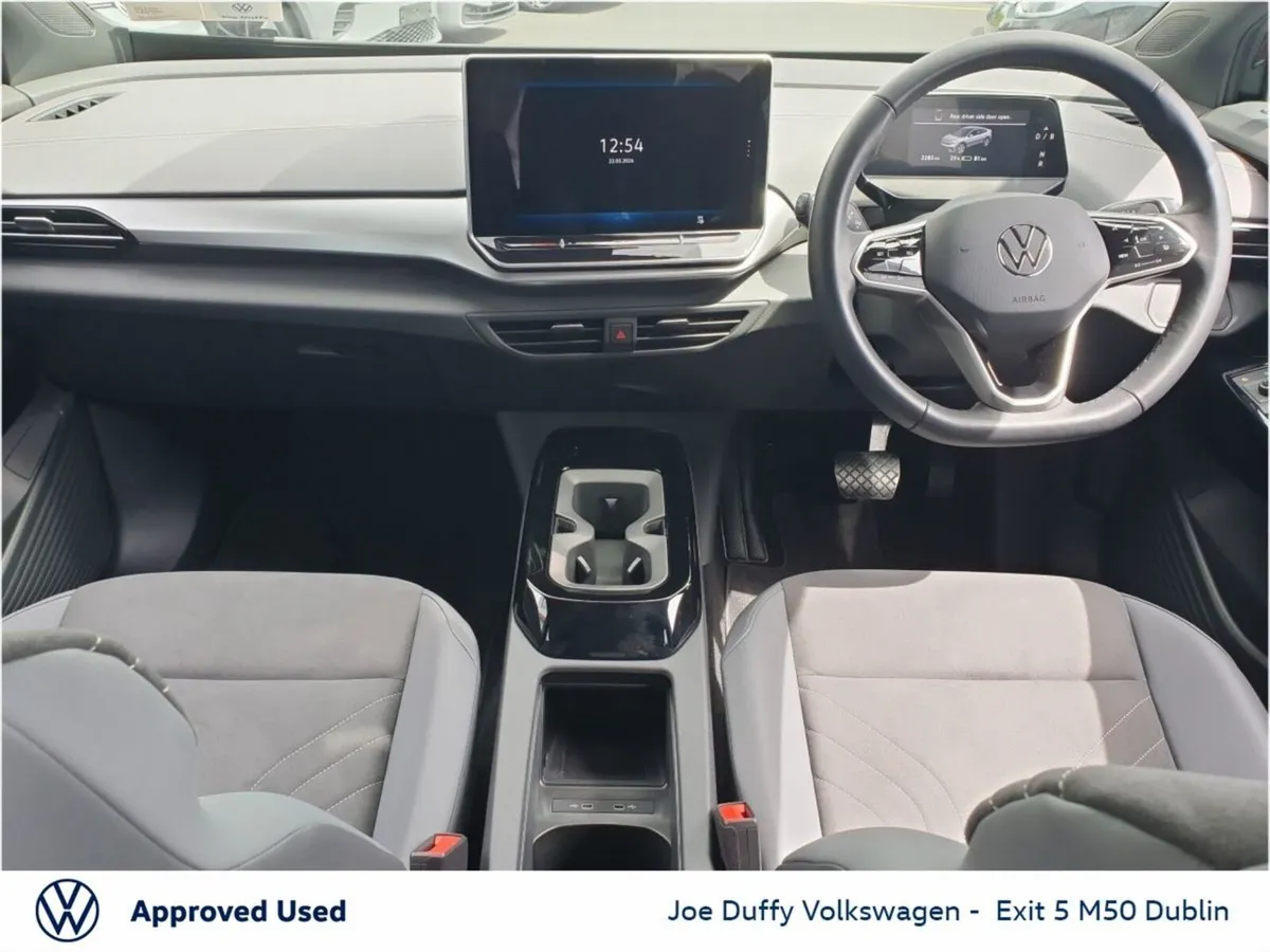 Volkswagen ID.5 ID.5 PURE 55KWH 170HP - Image 3