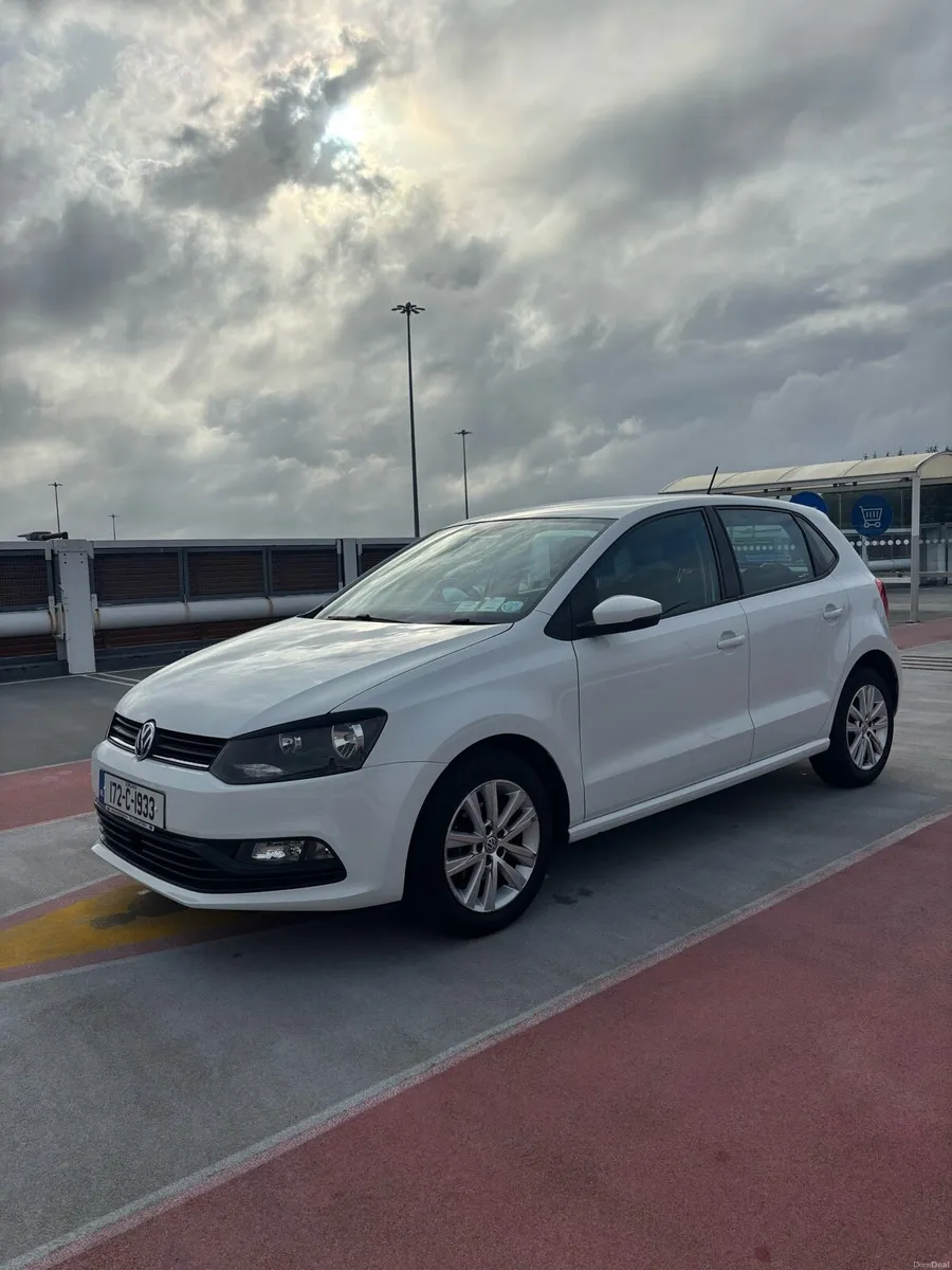 2017 Volkswagen Polo 1.0L - Image 2