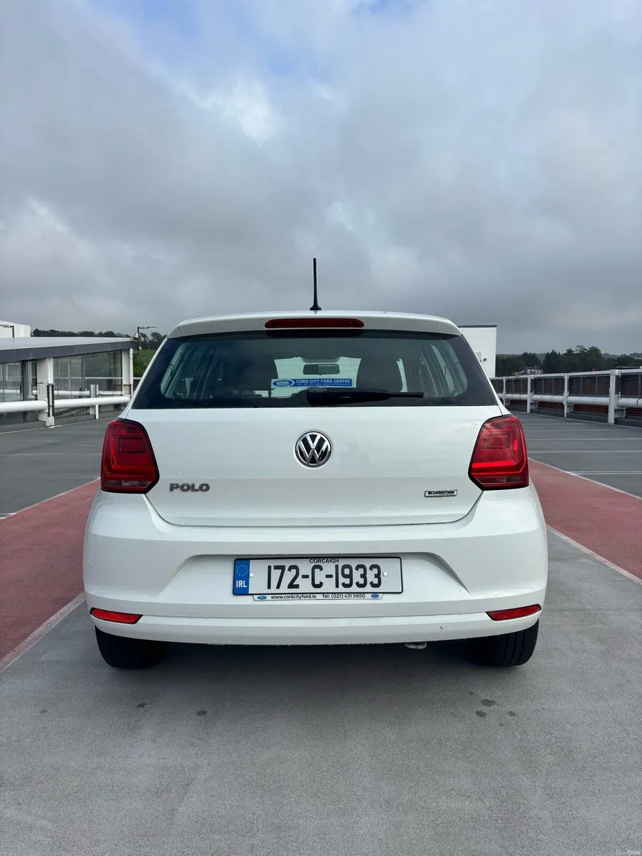 2017 Volkswagen Polo 1.0L - Image 4