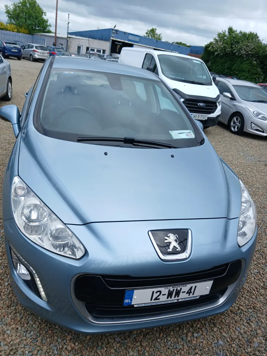 Peugeot 308 2012 mint condition diesel - Image 3
