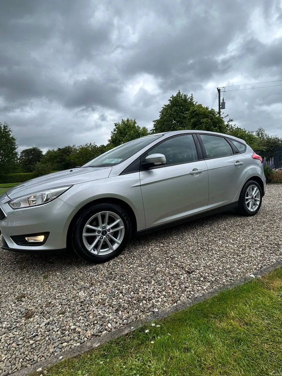 FORD FOCUS hatchback TDI 2015 - Image 4