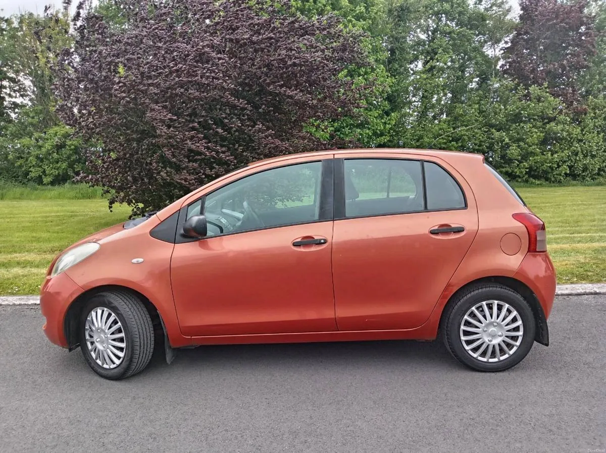 Toyota Yaris. NCT March/2027 Only 2 Owners - Image 2