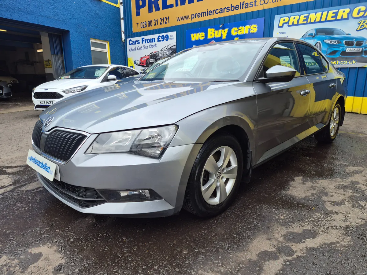 Skoda Superb 2018 - Image 4