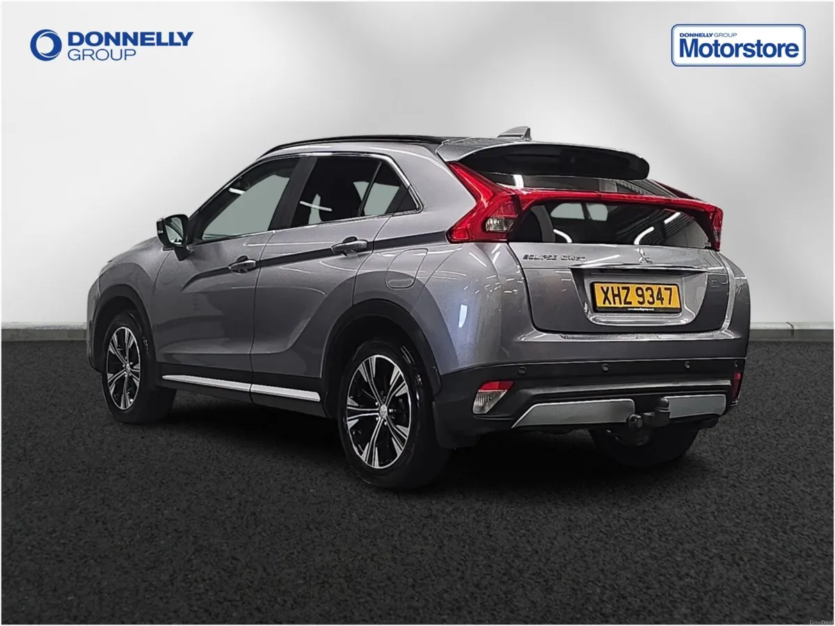 Mitsubishi Eclipse Cross Hatchback Exceed - Image 2