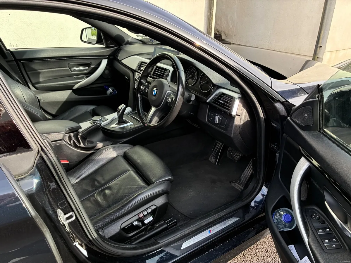 BMW 4-Series 2018 - Image 2