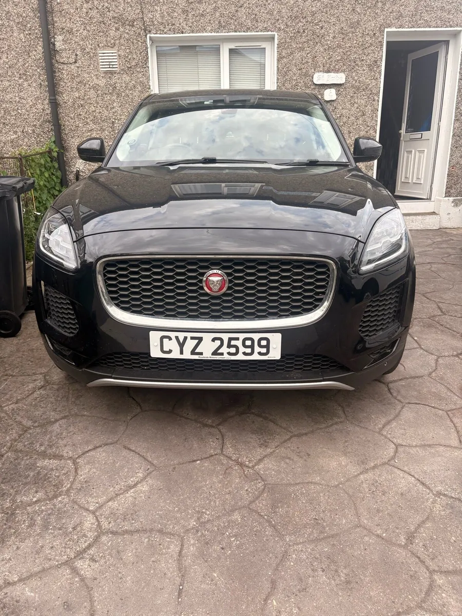 Jaguar E-Pace D 4x2 - Image 1