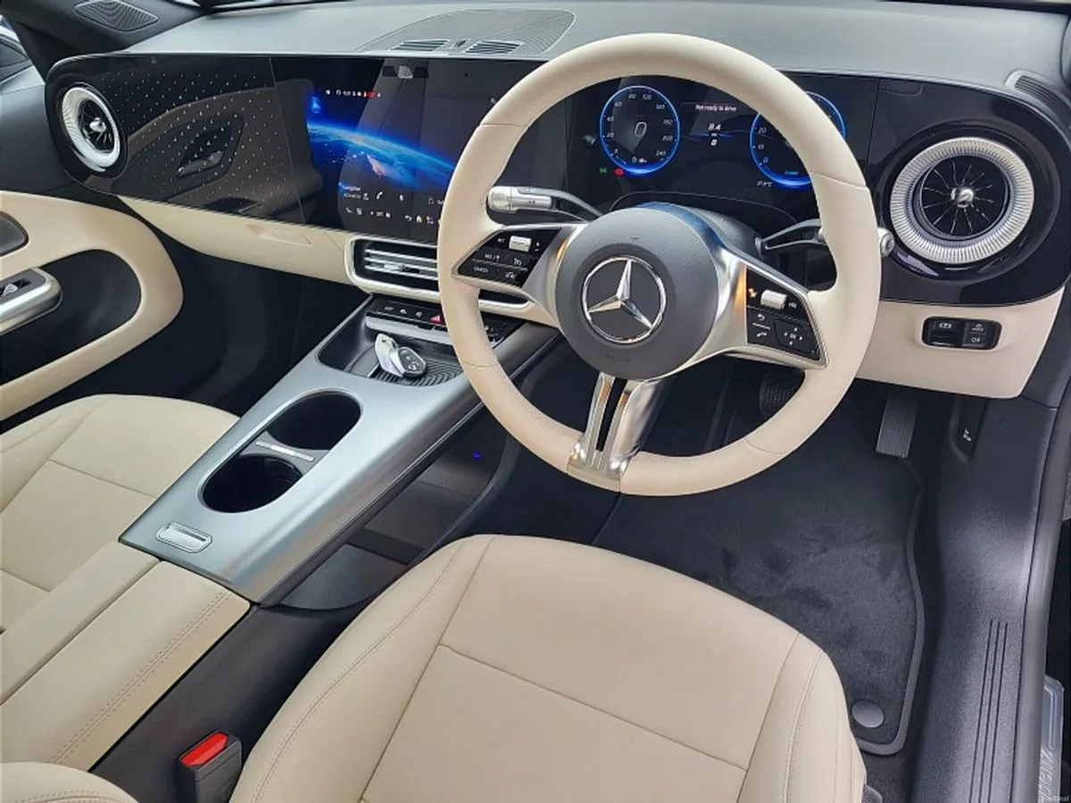 Mercedes-Benz CLA CLA200 HEV SALOON Progressive AU - Image 2