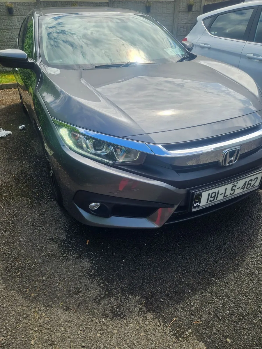 Honda Civic 2019 - Image 5