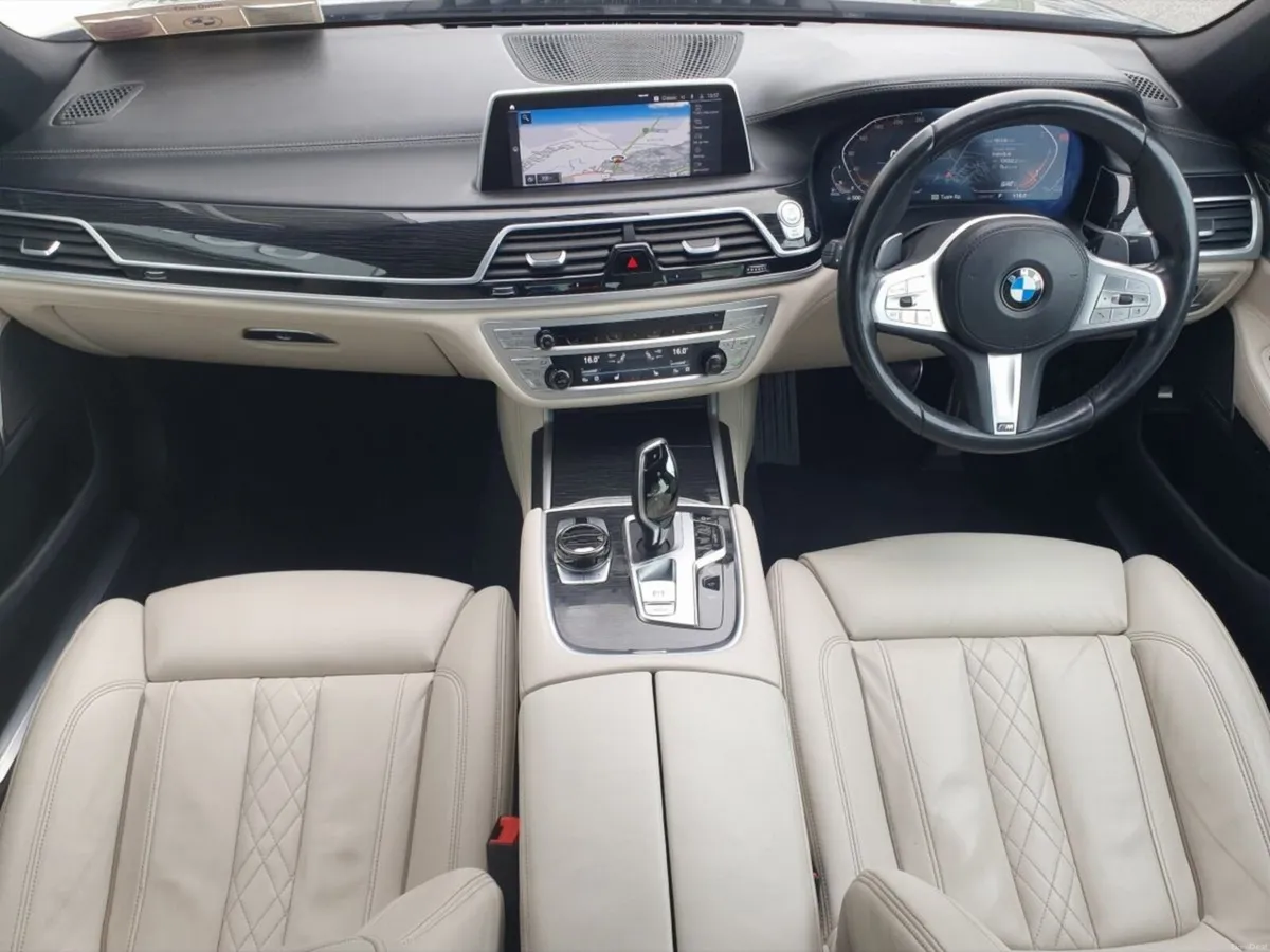 BMW 7-Series 730 D M SPORT - Image 4