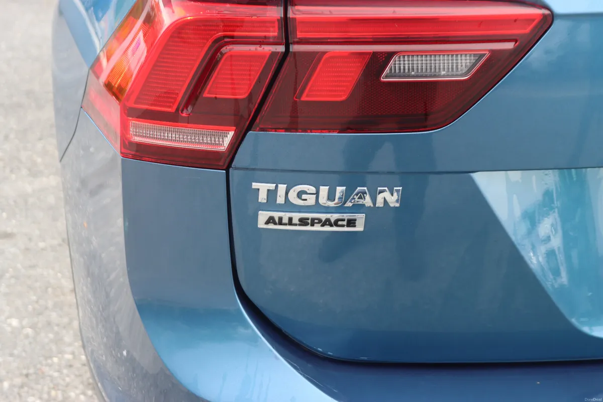 2018 Volkswagen Tiguan  2.0TDi Allspace 7-s  4Moti - Image 4