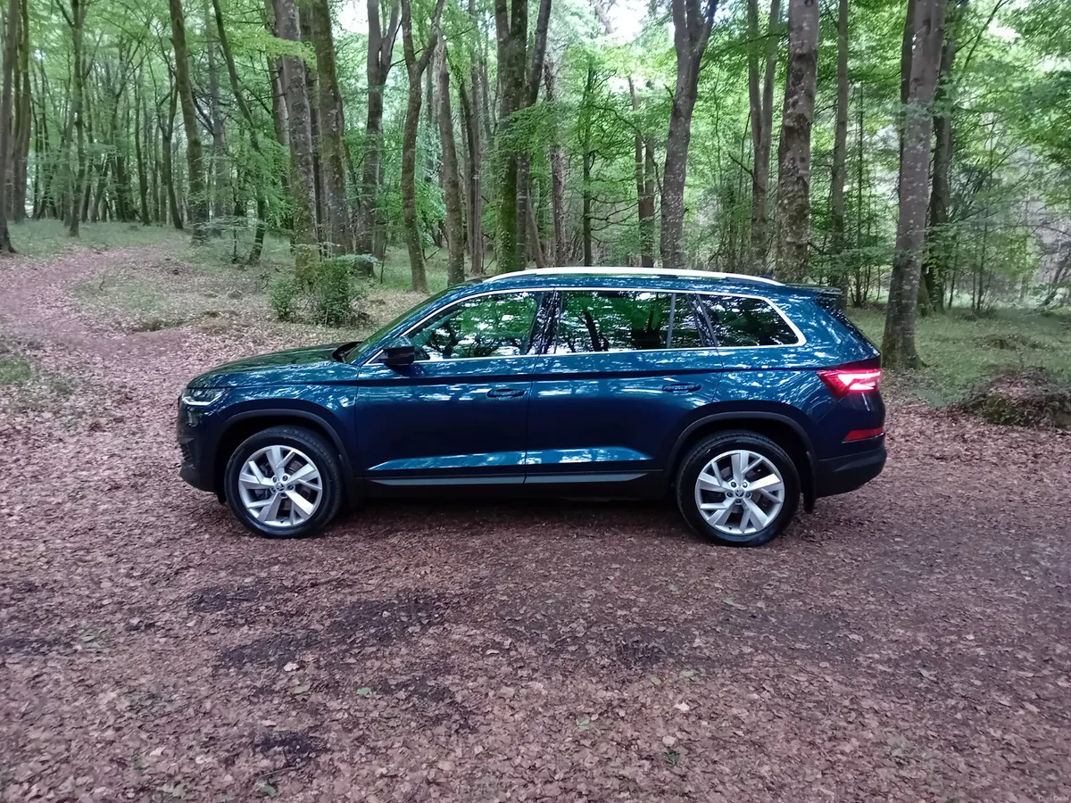 222 SKODA KODIAQ  2.0 TD 150 BHP AUTO STYLE 7 SEAT - Image 4