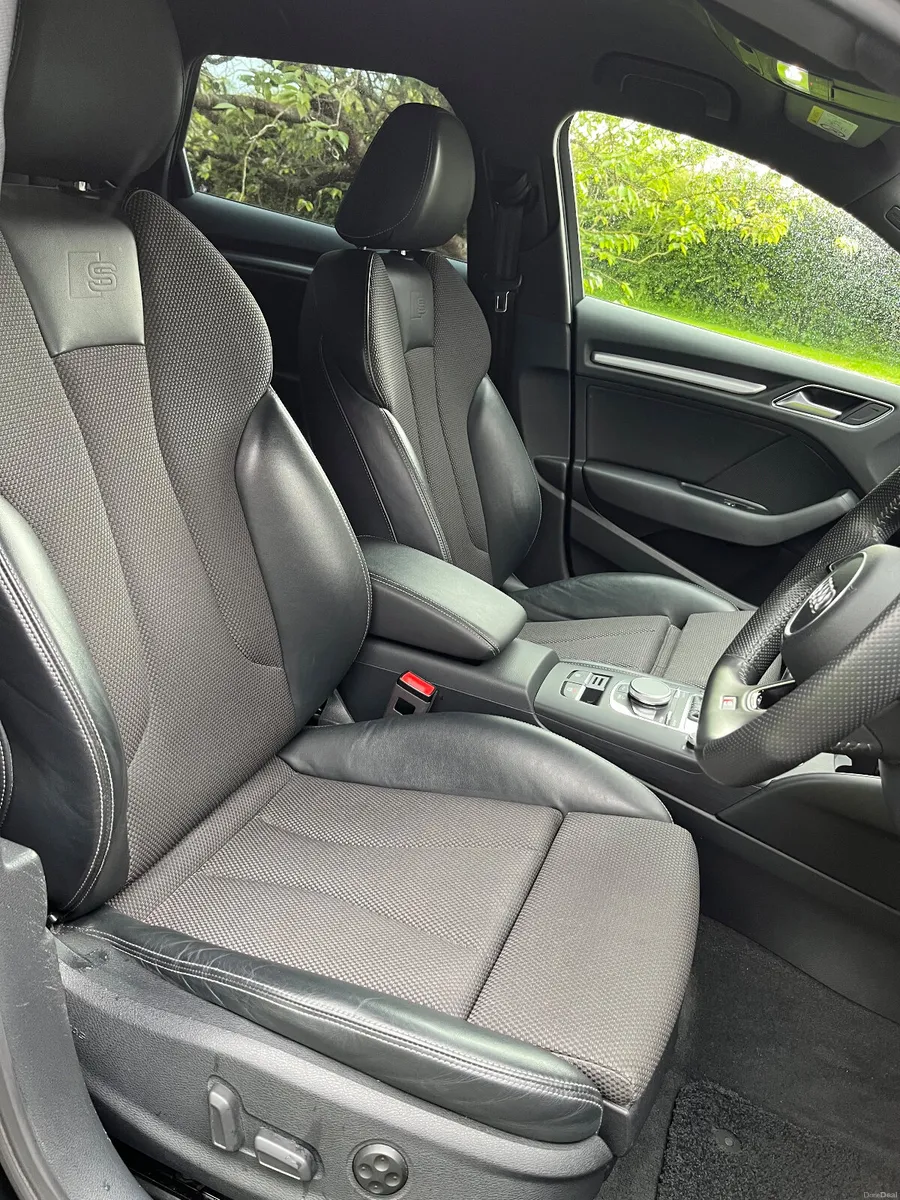 Audi A3 2017 S-LINE AUTO - Image 3