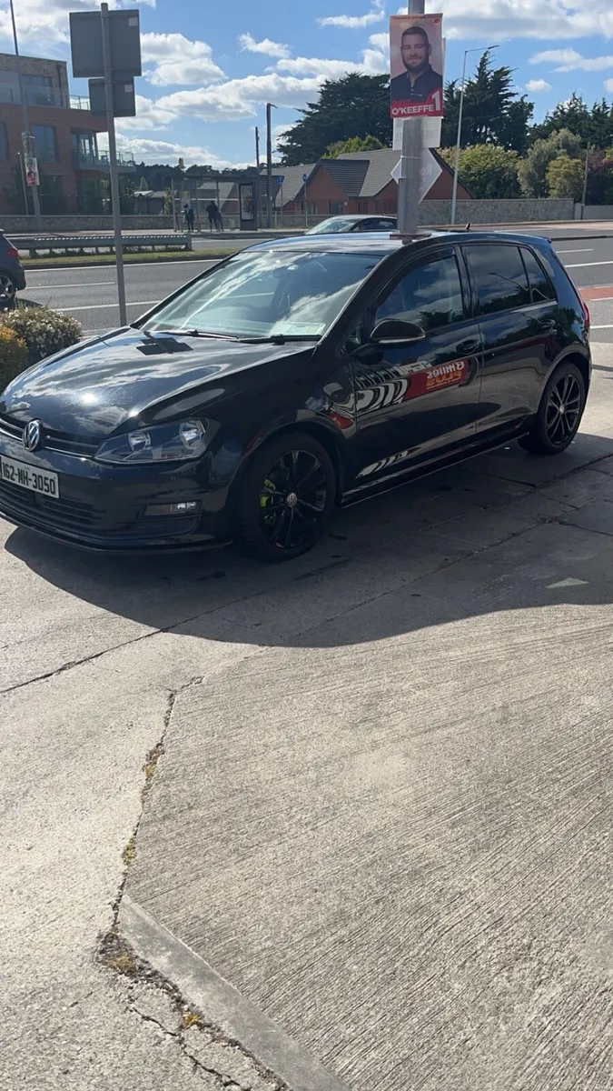 2016 Volkswagen Golf 1.6L TDI - Image 2