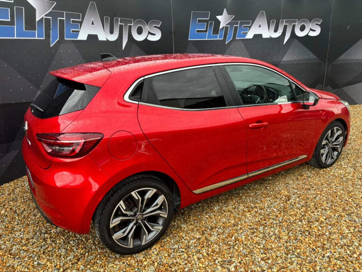 Renault Clio 1.3 TCE petrol automatic - Image 4
