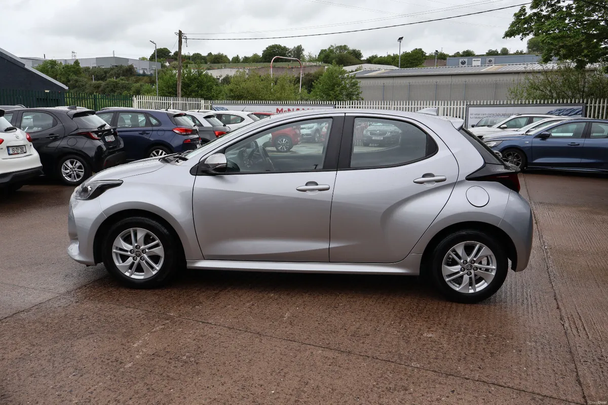 Toyota Yaris Great Spec Irish Car Exceptional! - Image 6